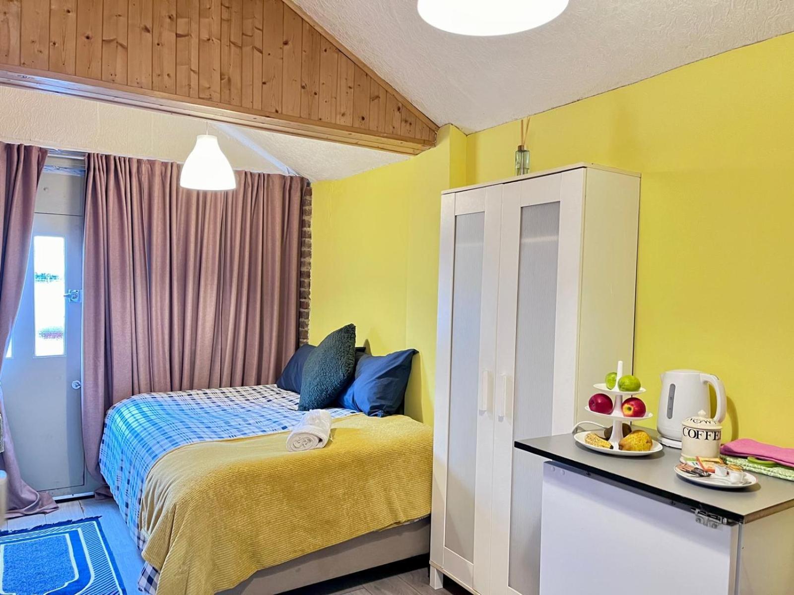 Appartamento La Estrella Beckenham Esterno foto